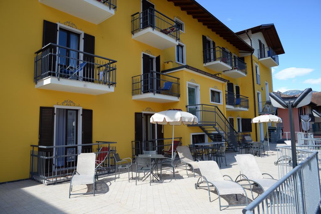 Hotel Posta 科马诺泰梅 外观 照片